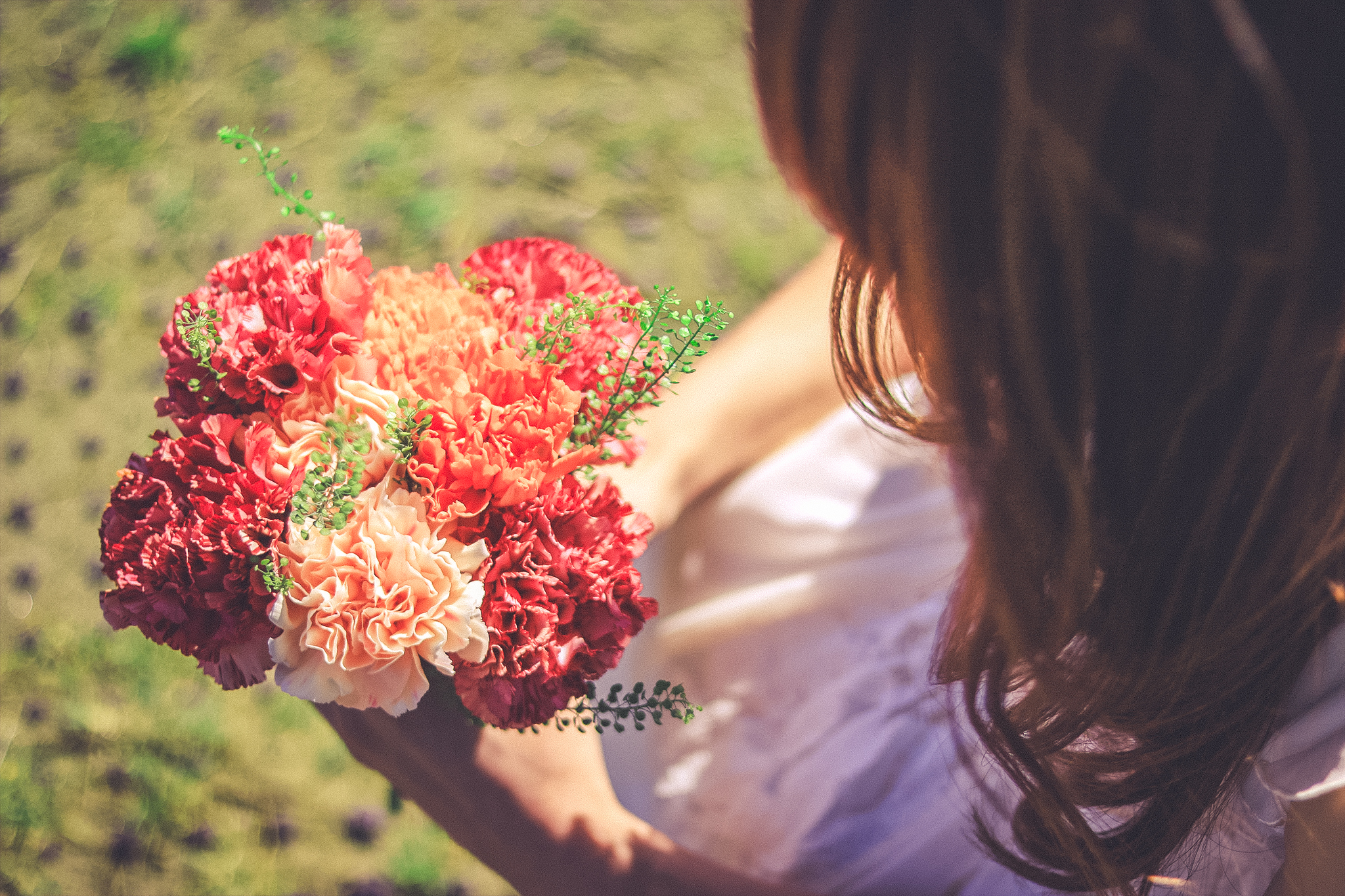今年はやってみよう バレンタインに贈る花束にオススメの花 切花情報サイト ハナラボノート